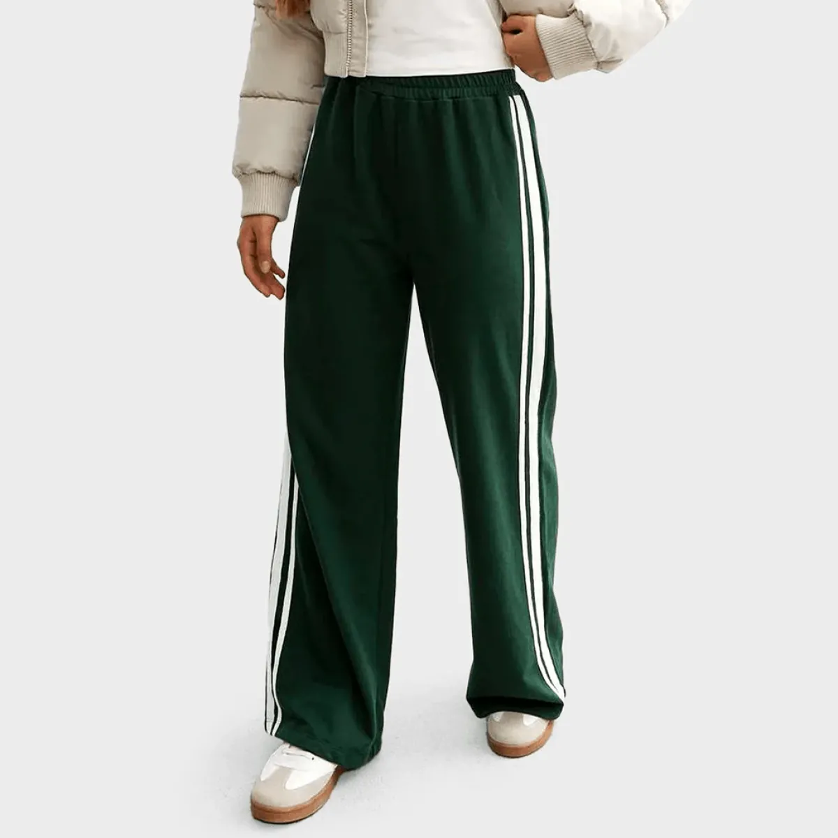 Outlet Girls 2 Stripe Joggers Kids Joggers & Leggings