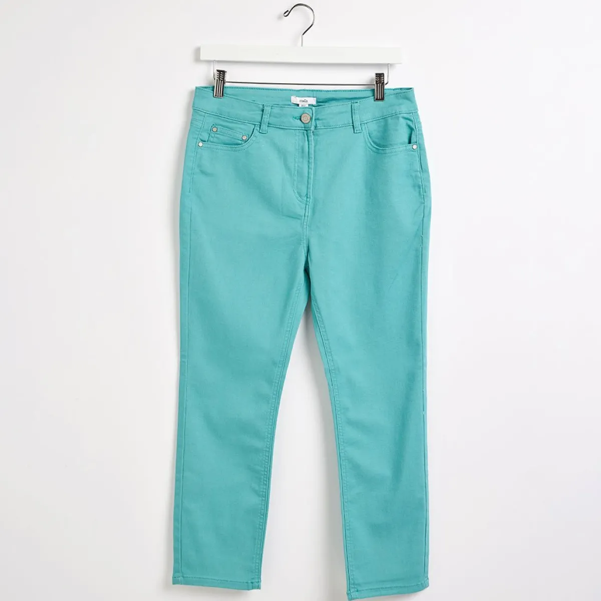 Fashion Ladies Blue Colour Crop Jean Women Jeans