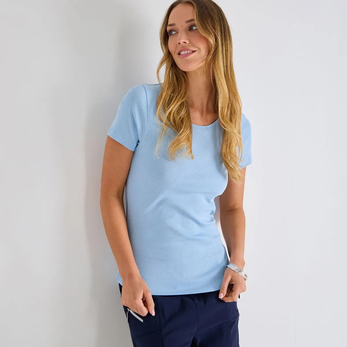 Fashion Ladies Chambray Blue Crew Neck T-Shirt Women Basics | T-Shirts