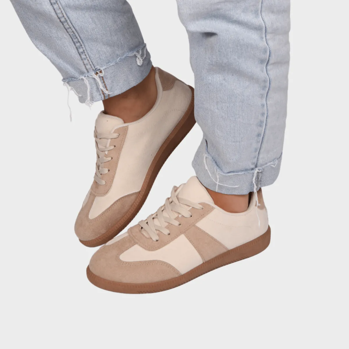 Discount Ladies Ecru Gumsole Court Trainers Women Footwear
