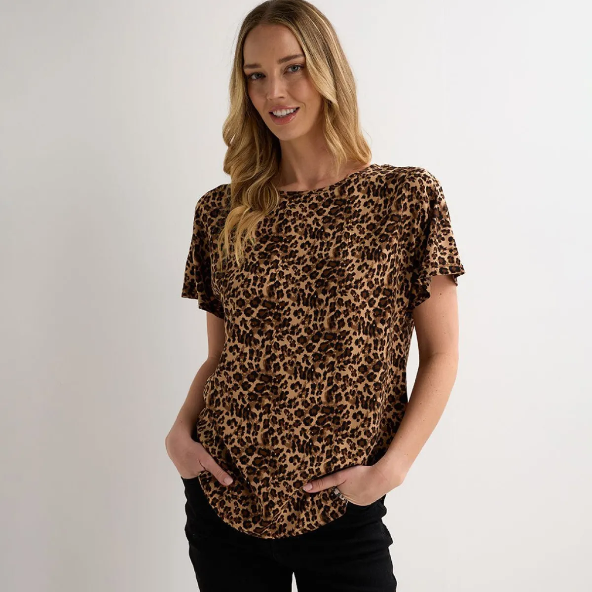 Fashion Ladies Leopard Tan Printed Viscose Top Women Tops