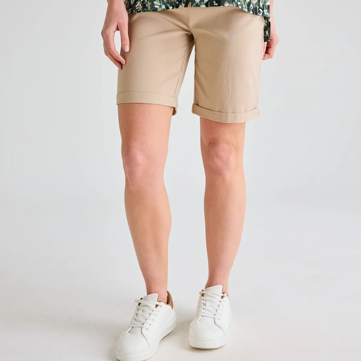 Outlet Ladies Stone Turn Up Short Women Shorts